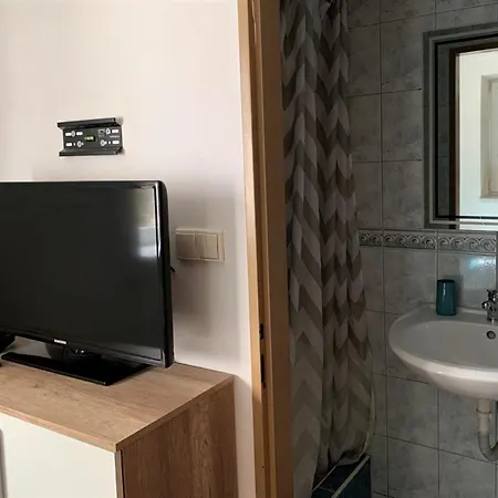 Sara Motel Hevlín
